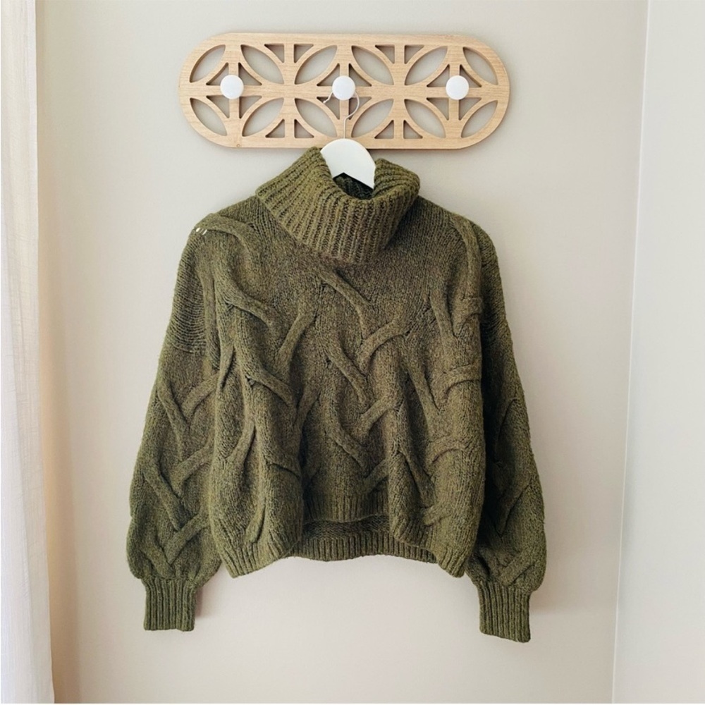 Madewell Somervell Green Cable Knit TSweater size S cozy cottage core wool blend